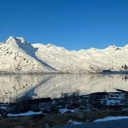 Lofoten, Geitgaljen בית נופש Laupstad