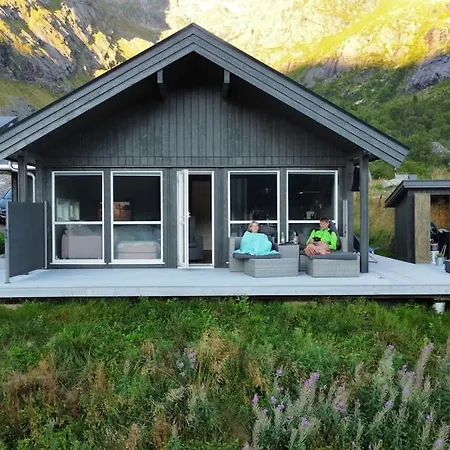 Lofoten, Geitgaljen Prázdninový dům Laupstad